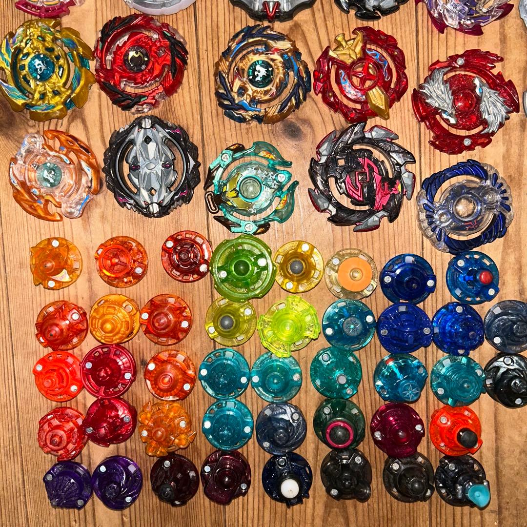 ベイブレード まとめ売り　ランチャー付　中古品　コマ　おもちゃ