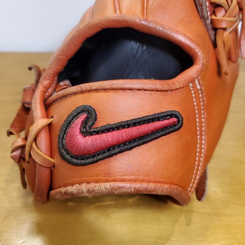 NIKE ナイキ ダイアモンドレディJ 廃盤品 レア 軟式グローブ