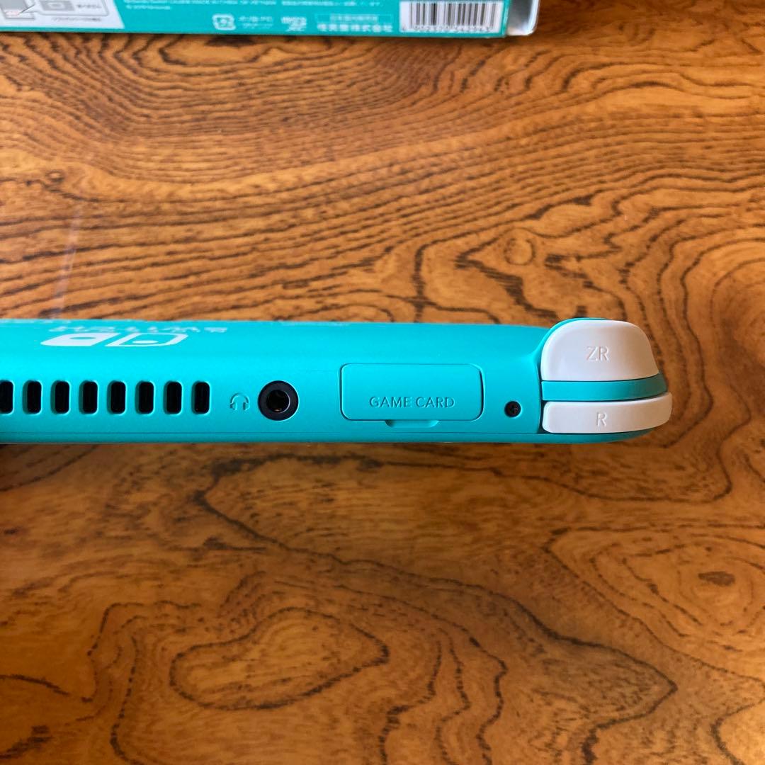 2024年製 使用少なめ Nintendo Switch Lite 付属品完備