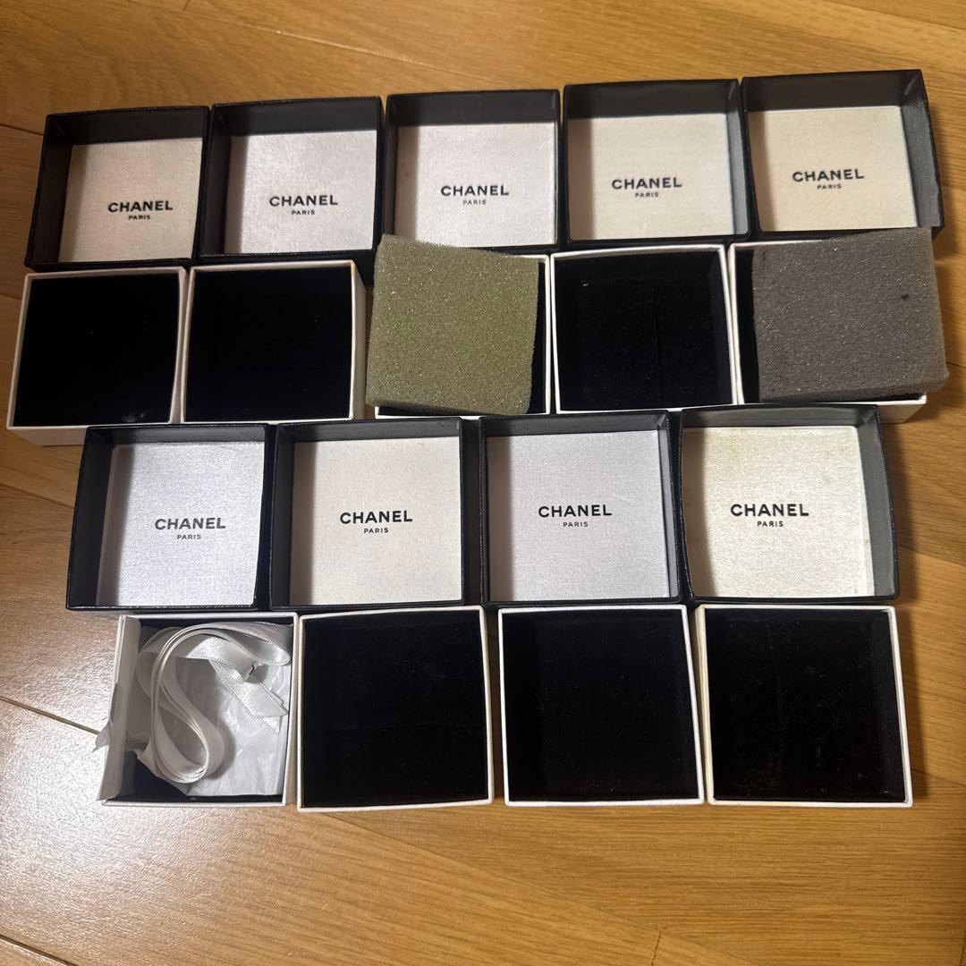 CHANEL シャネル　空箱　アクセサリーボックス　21箱　まとめ売り