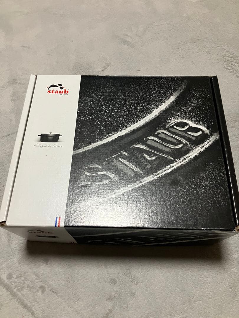 新品・未使用　STAUB 希少限定色 ラ・メール ココット ラウンド 20㌢