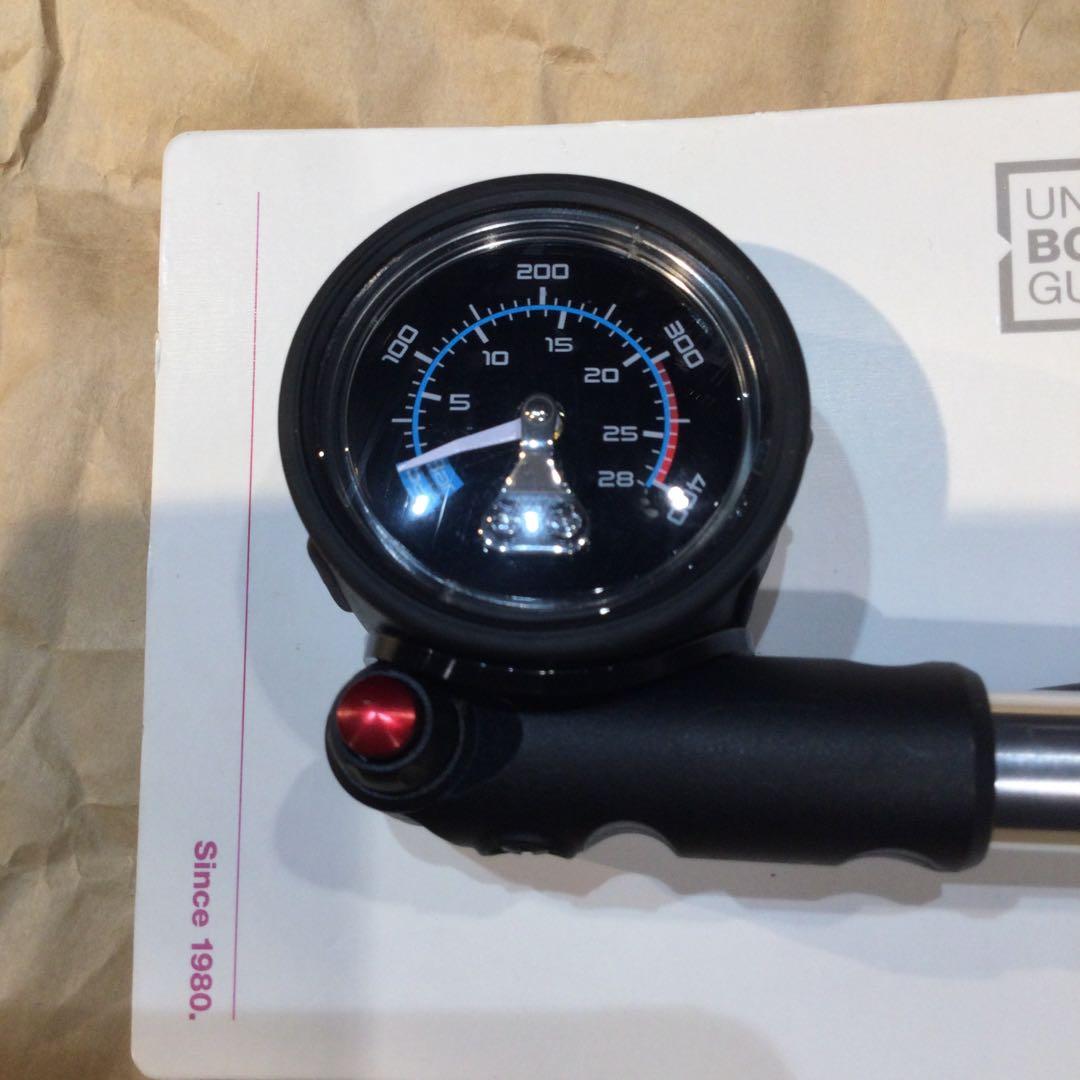 アクセサリー Bontrager Shock Pump