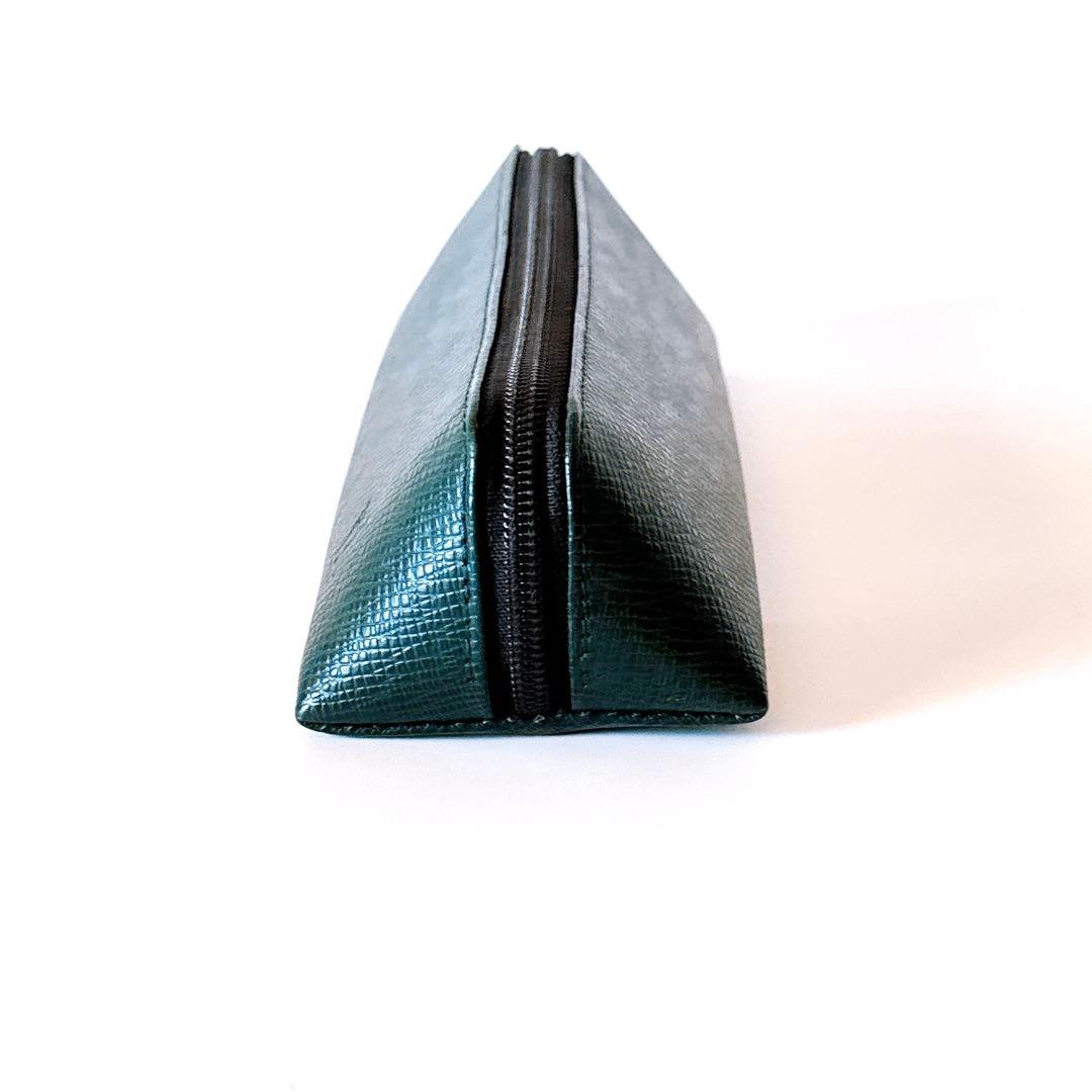 LOUIS VUITTON ルイヴィトン ペンケース トゥルース タイガ 緑