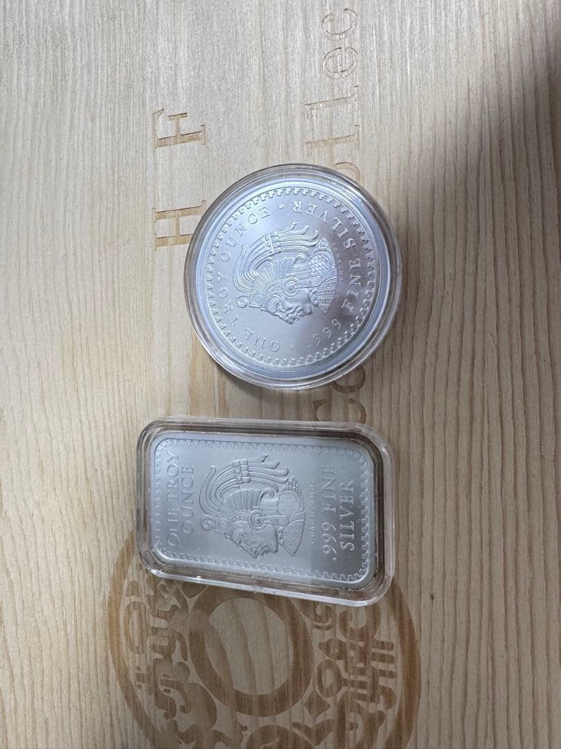 999シルバー 古代文明とバーセット