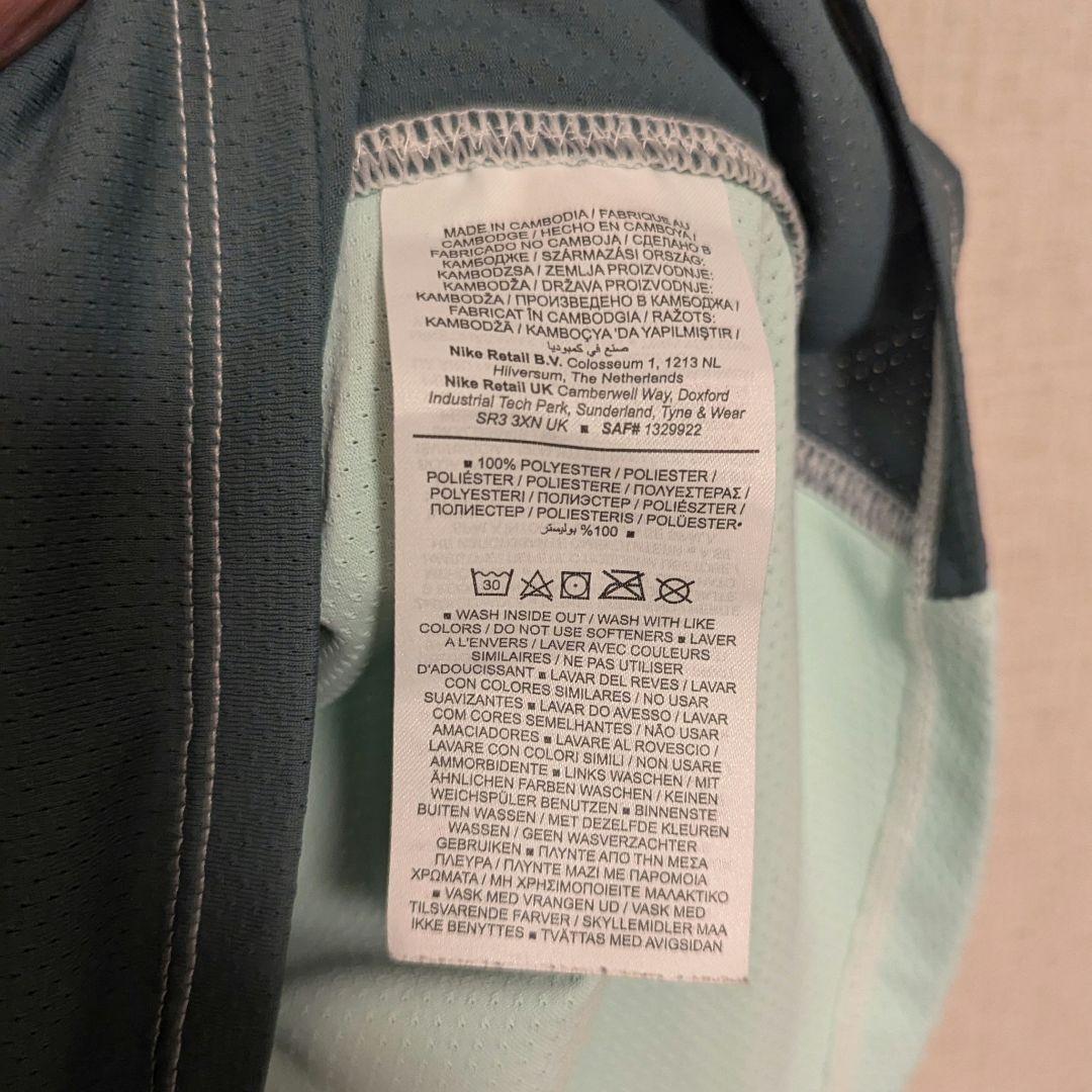 【ナイキ】国内販売無しテニスウェア