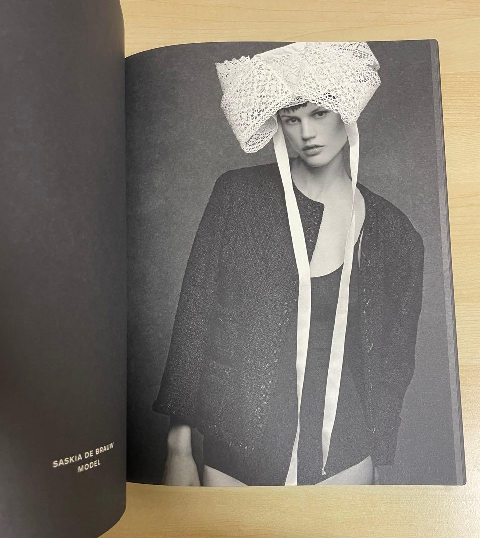 THE LITTLE BLACK JACKET 【CHANEL】
