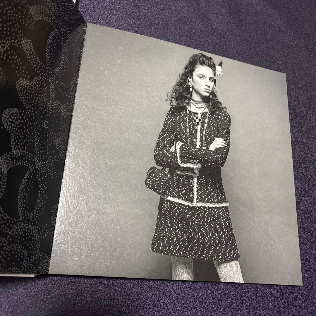 CHANEL カタログ２冊