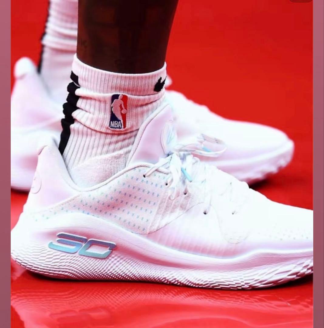 廃盤 Under Armour CURRY4 Low Flotroカリー NBA