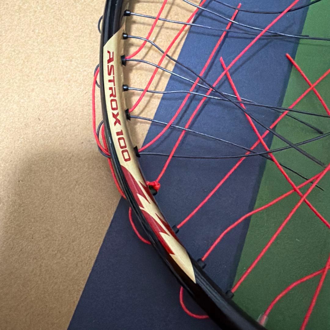 超美品　YONEX アストロクス100zzbp 限定　バドミントンラケット
