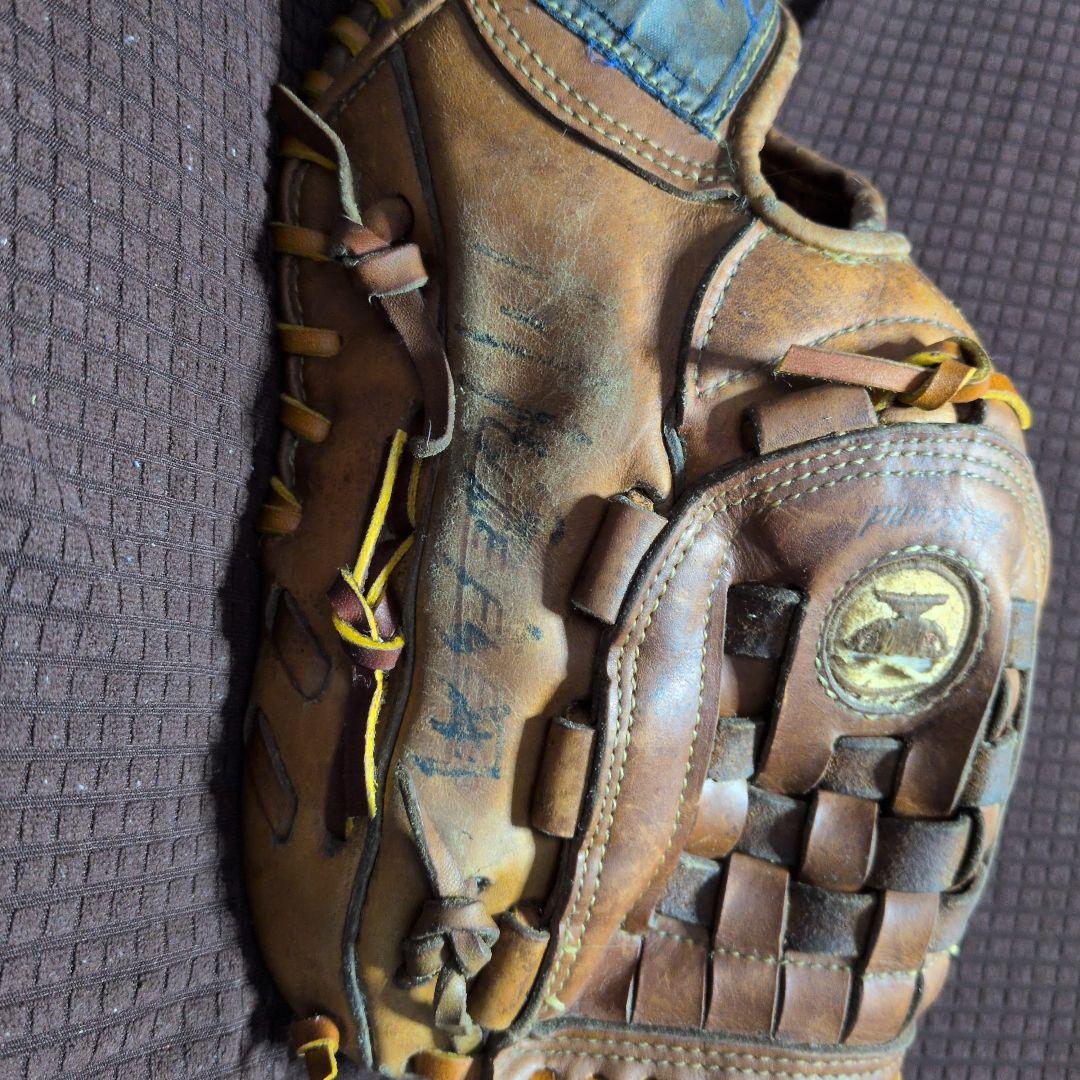 オールドMIZUNO 硬式オールラウンド 紐全交換　アタッチメントグリス交換