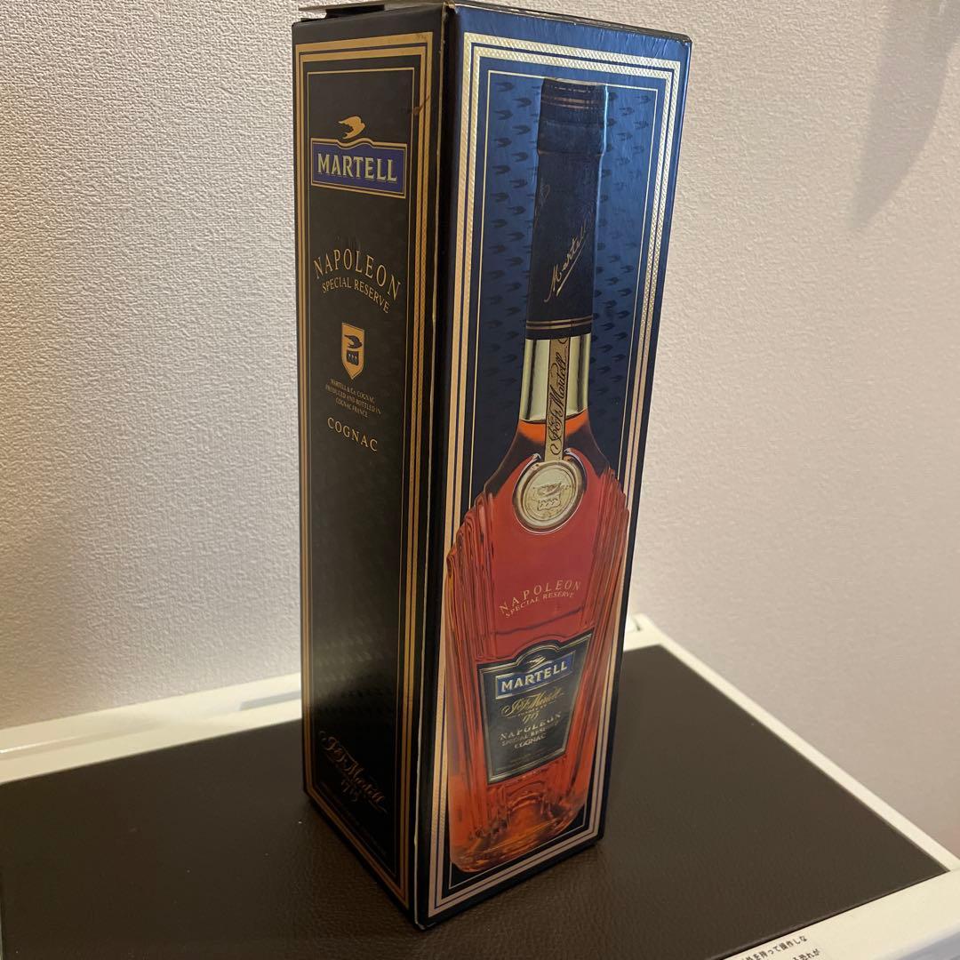 MARTELLナポレオン　SPECIAL RESERVE コニャック 700ml