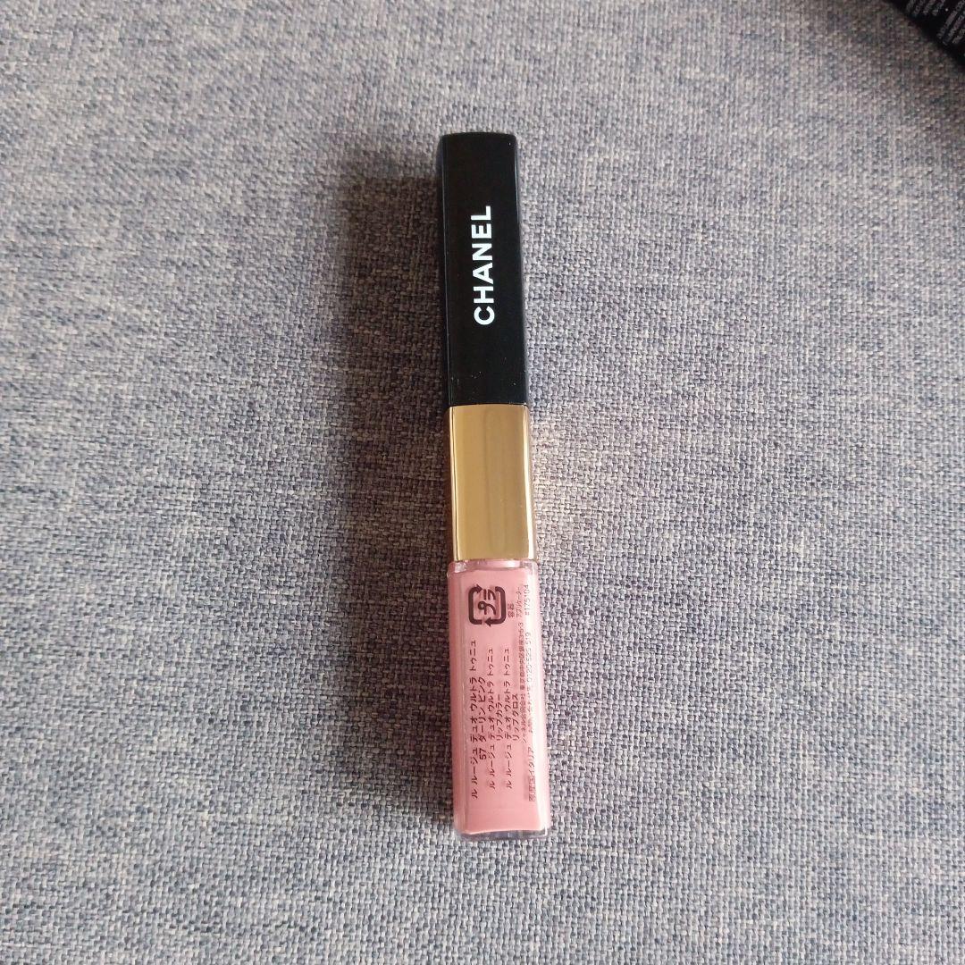 CHANEL ル ルージュ デュオ ウルトラ テンュ 57 ダーリング ピンク