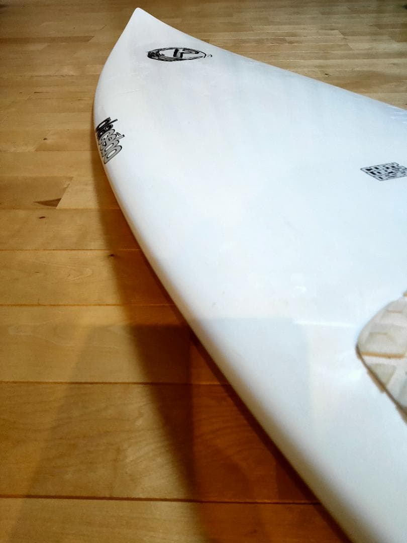 プレセボ PLACEBO CORY LOPES 6’0\"サーフボード