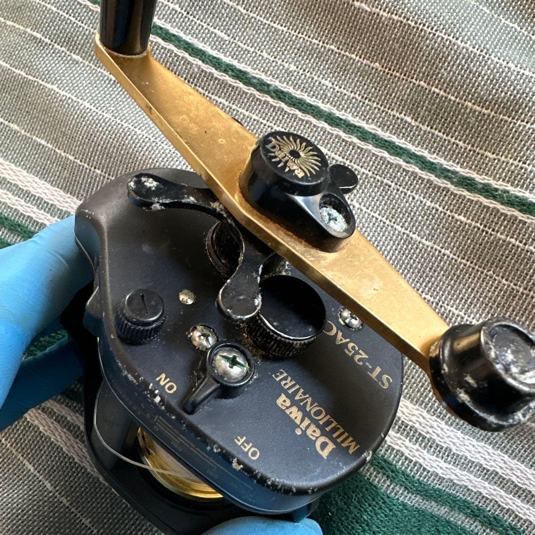 リール Daiwa MILLONAIRE ST-25AC