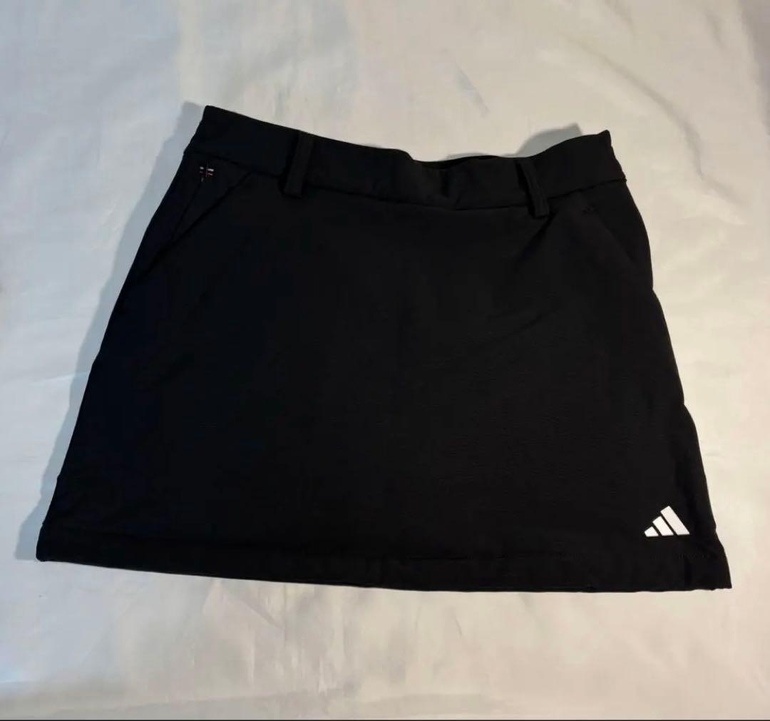 新品adidas ゴルフタータンチェック柄 ニット　裏起毛スカートセットアップ