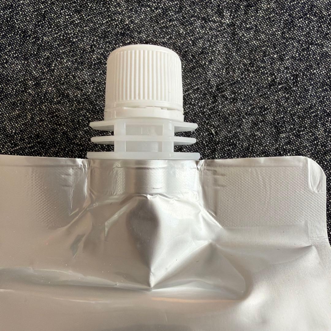 ヤクジョ　ダークシャンプー　1000ml