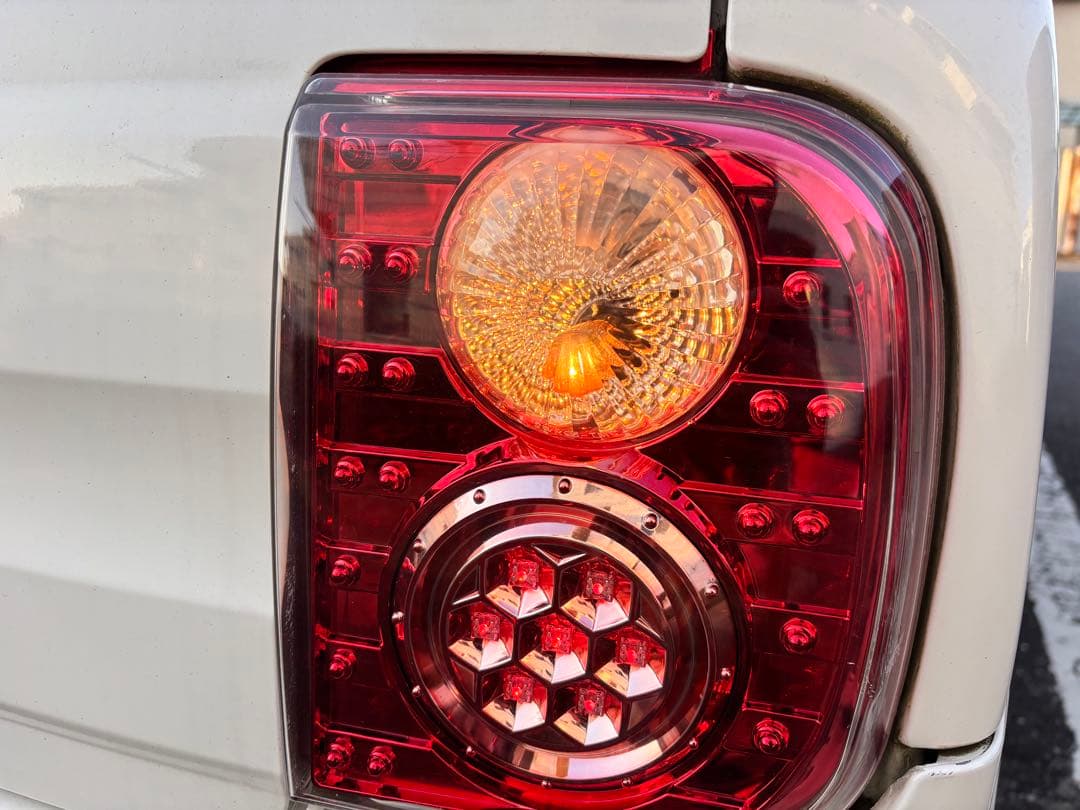 a*i様 ラパンSS HE21S LEDテール レッド