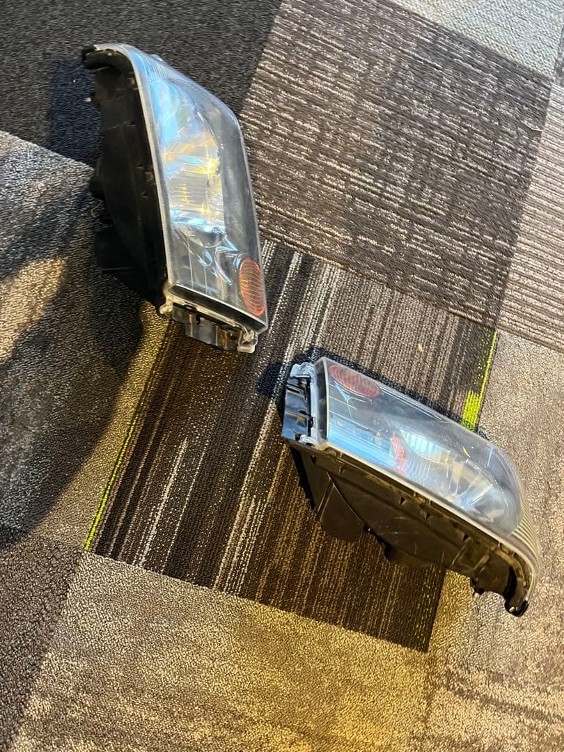 ◯三菱　ミニキャブ　U61 U62 ヘッドライト車検用など◯