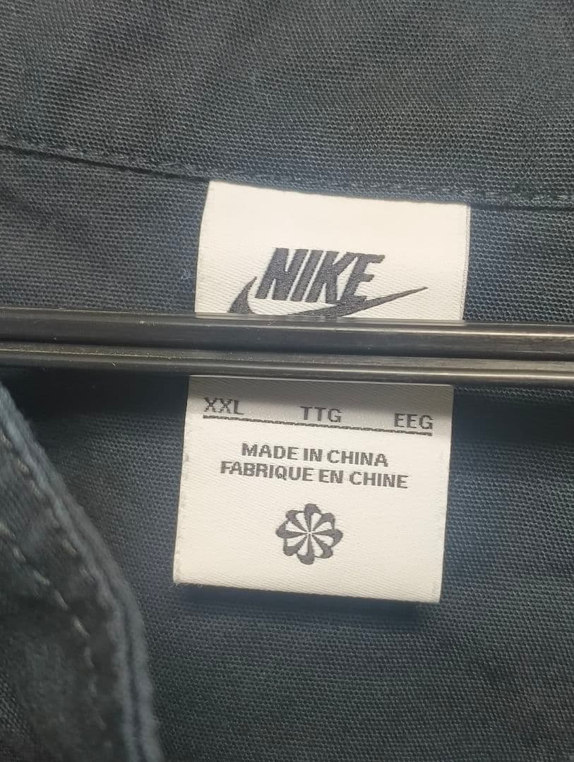 NIKE ブラック ジップアップジャケット XXL