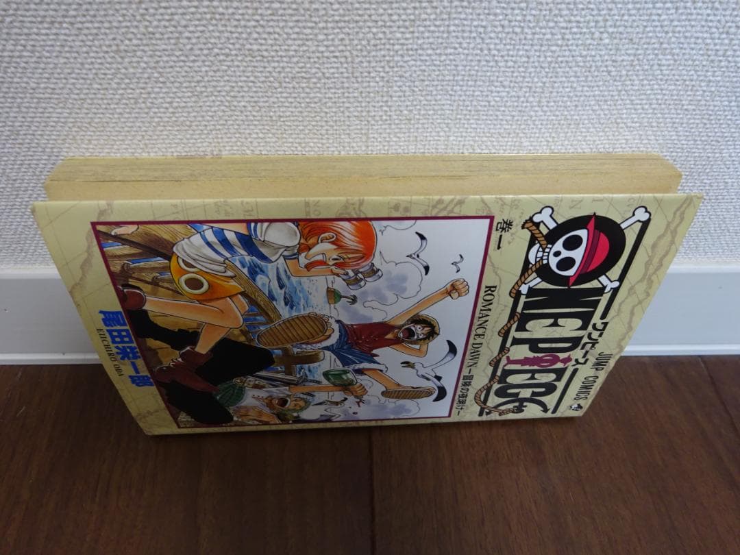 初版 ワンピース 1巻 尾田栄一郎 コミックスニュース・ジャンパラ等27冊付き