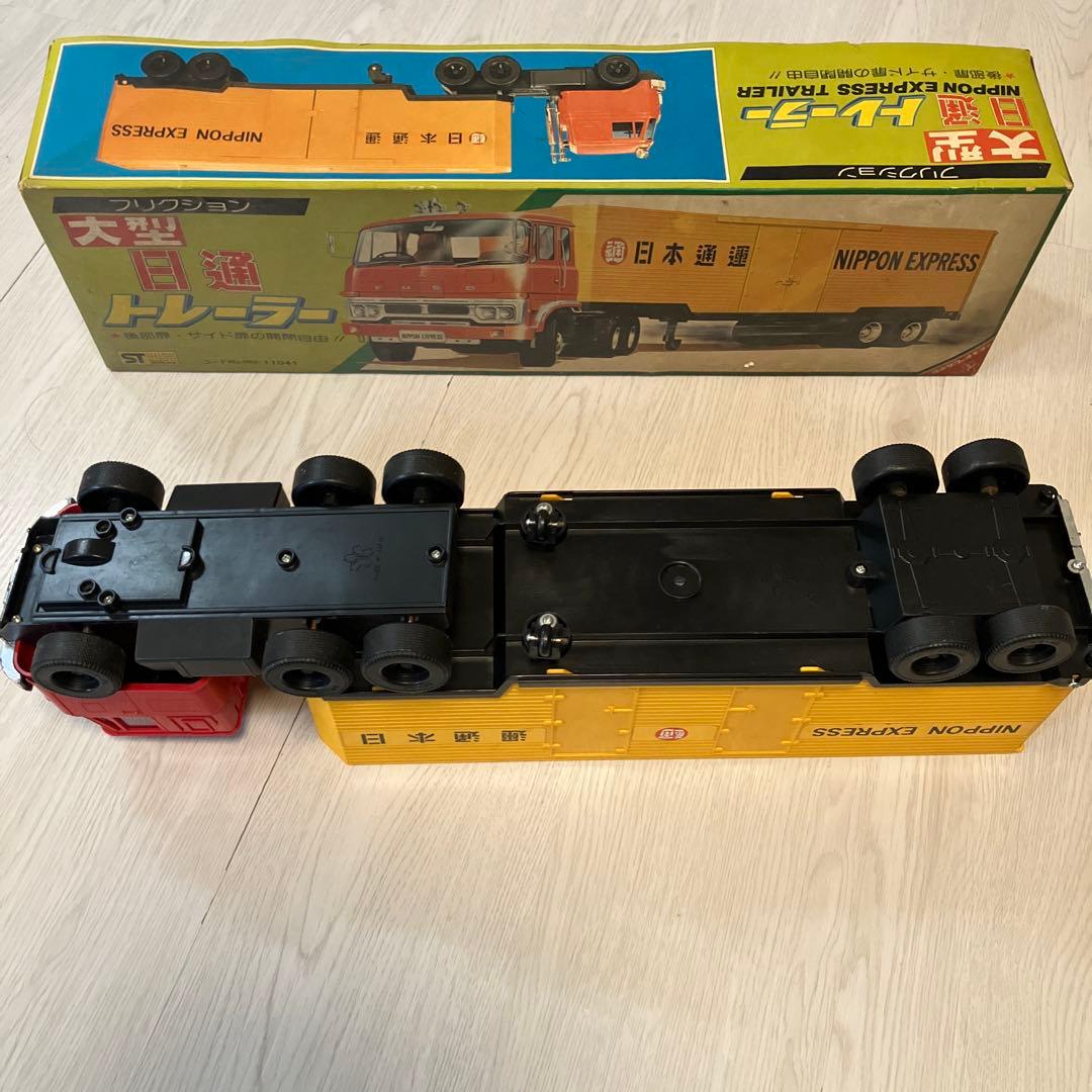 大型　日通　NIPPON EXPRESS トレーラー 赤 黄色　レトロ　レア