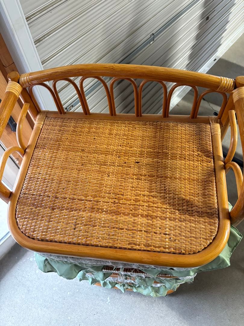 GYP0225 ラタン家具　4段チェスト　フリル付き