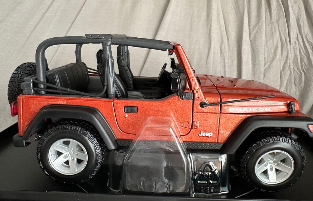 ニ*コ様 Maisto 2014 Jeep Wrangler ウィリーエディショ