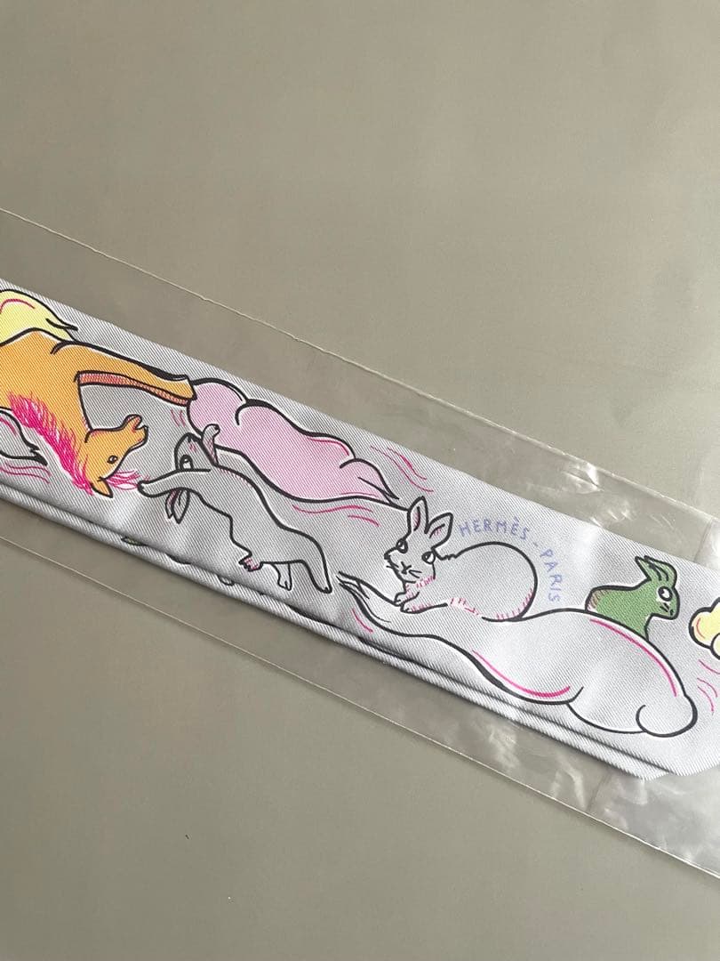 エルメス⭐️新品未開封⭐️ツイリー⭐️付属品完備⭐️千と一のウサギ⭐️