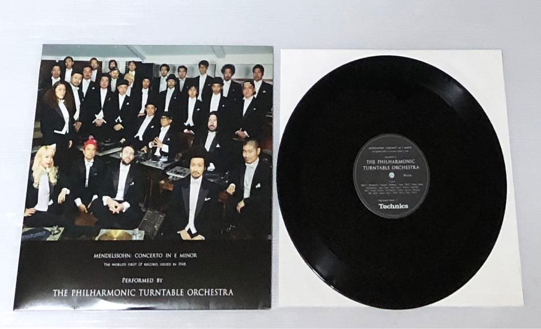 邦楽 The Philharmonic Turntable Orchestra