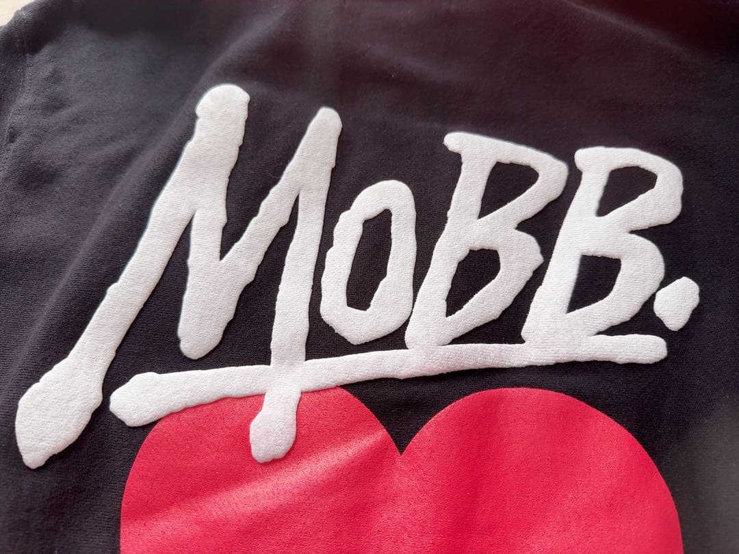MOBBパーカー ハートロゴプリント