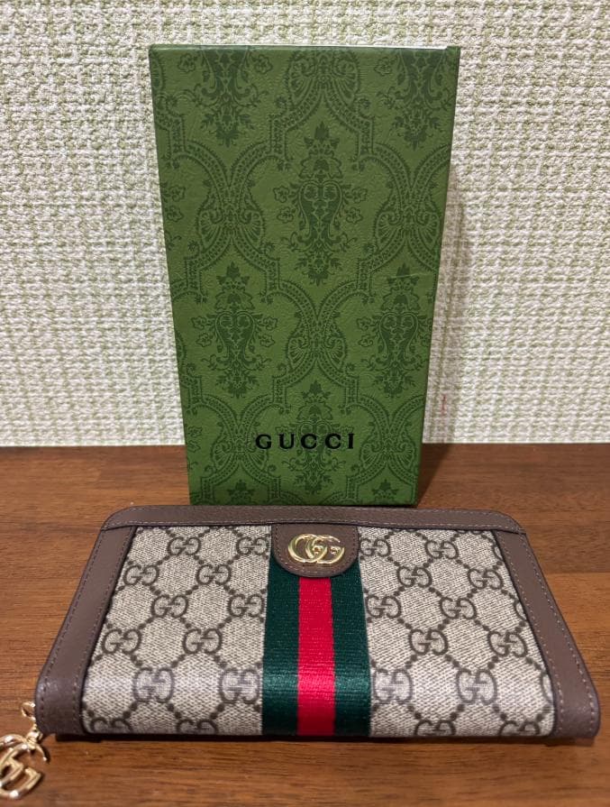 GUCCI GGキャンバス 長財布 m