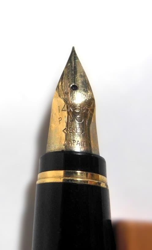 PILOT　Elabo　14K　585　S・Ｆ　 万年筆 　黒