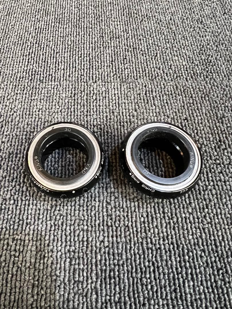 Chris King クリスキング ThreadFit 30 ボトムブラケット