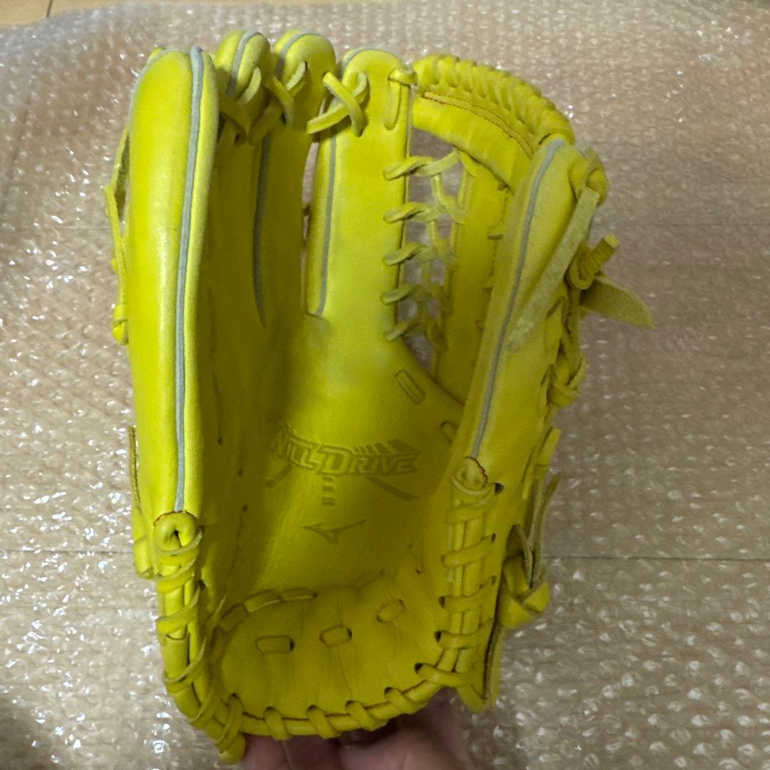 Mizuno Wild Drive 軟式グローブ イエロー