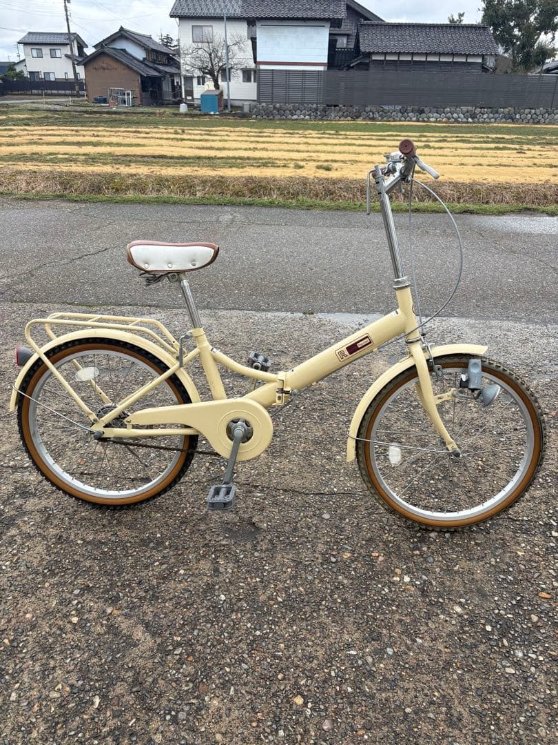 折り畳み自転車　22インチ　引き取り限定