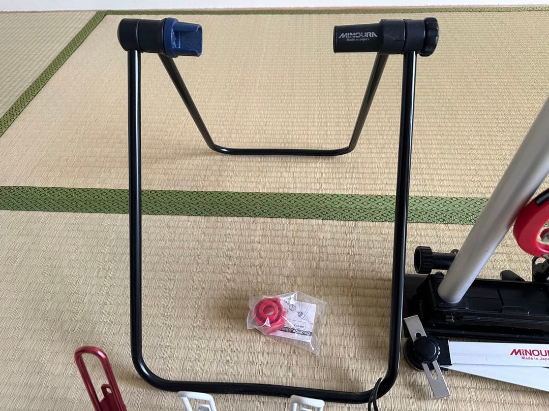 KUOTA KHARMA ロードバイク 振れ取り台他付き