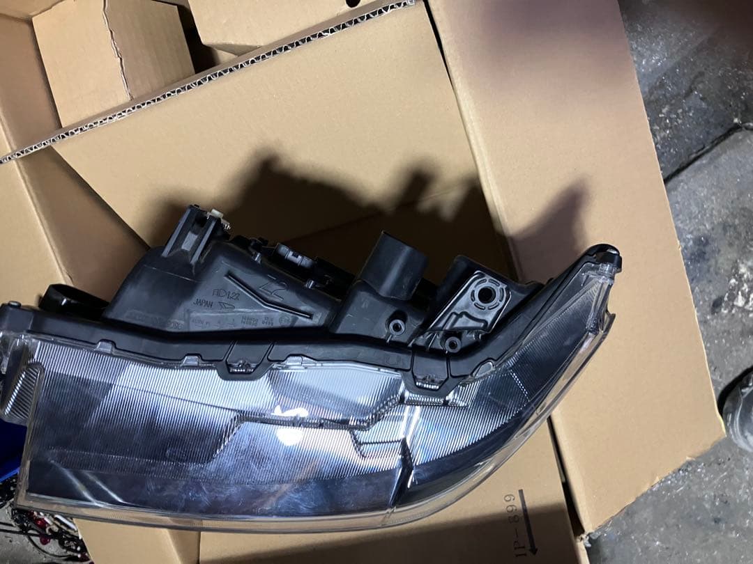 L650S タント　ヘッドライト　左