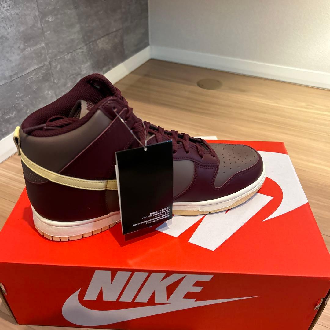 シューズ(女性用) W NIKE DUNK HIGH