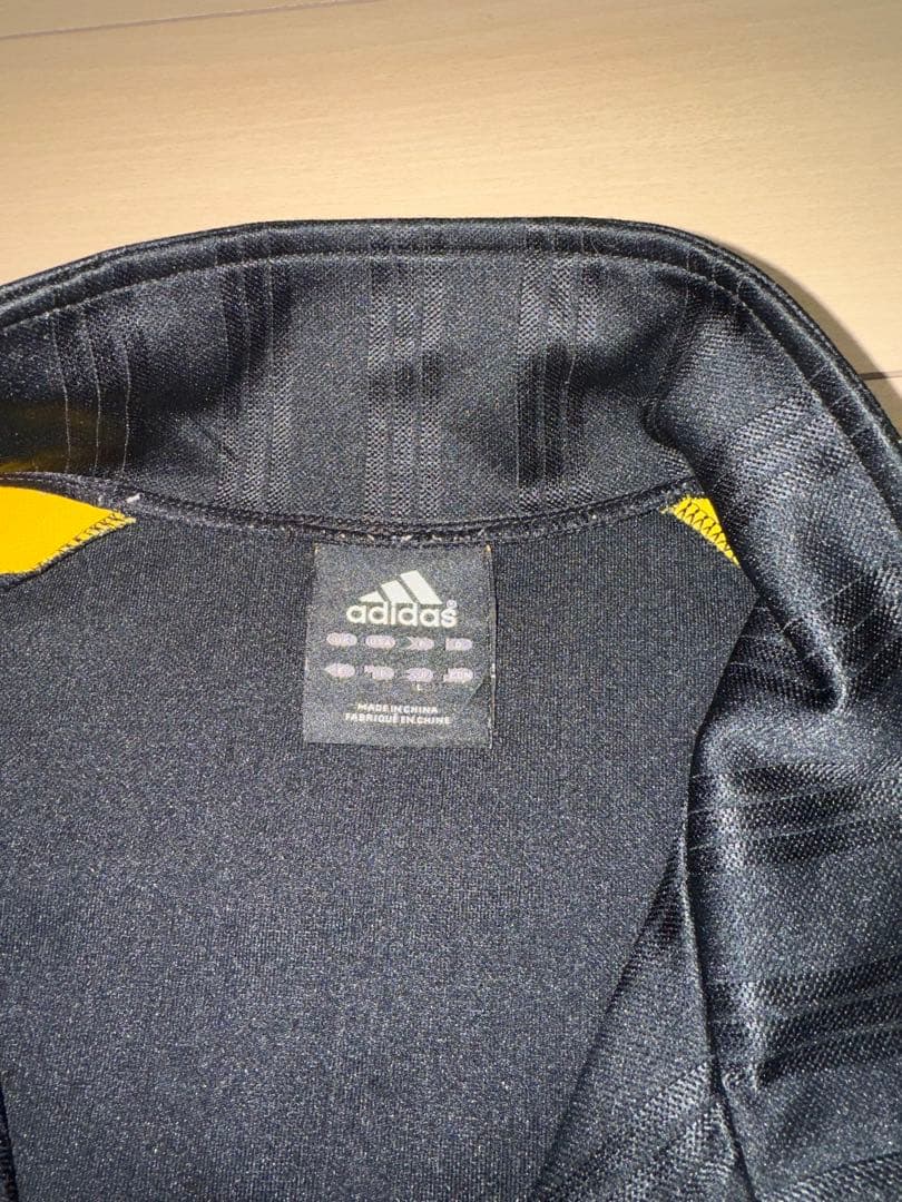東海大五　東海大福岡　サッカー　ジャージ　上　美品　　adidas アディダス