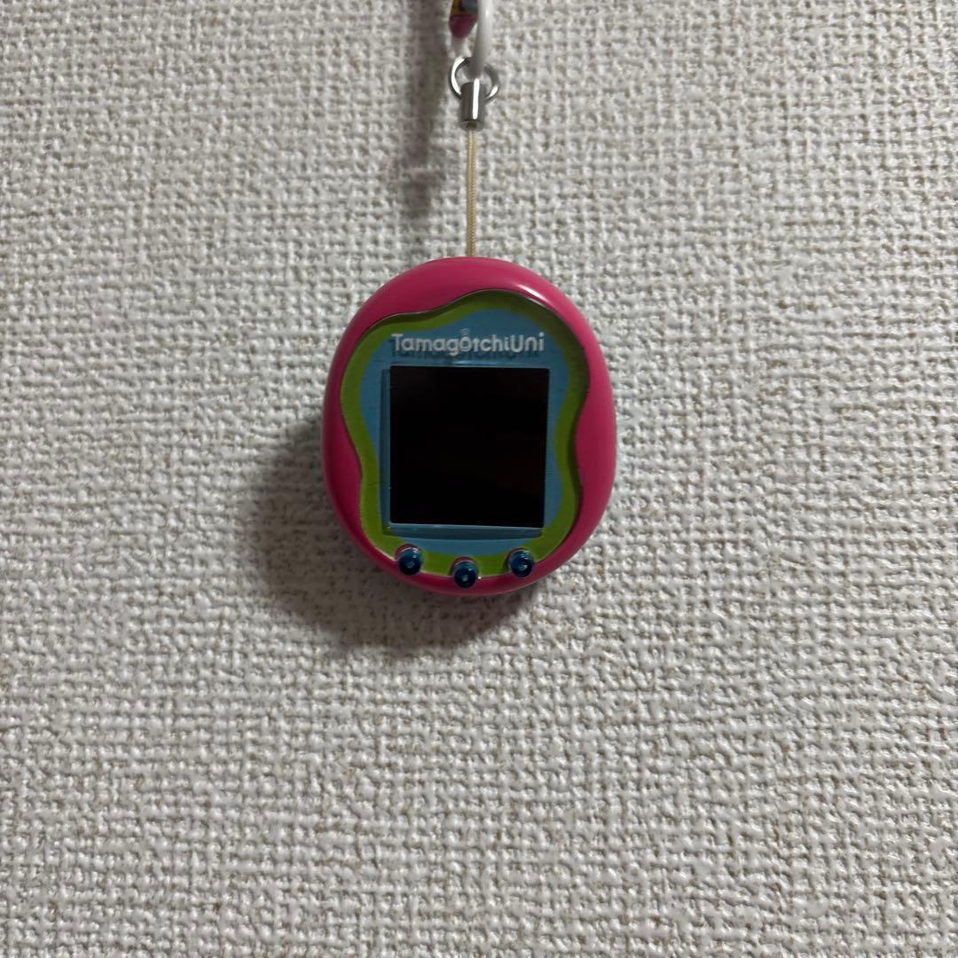 たまごっちUni ピンク/ブルーストラップ付き