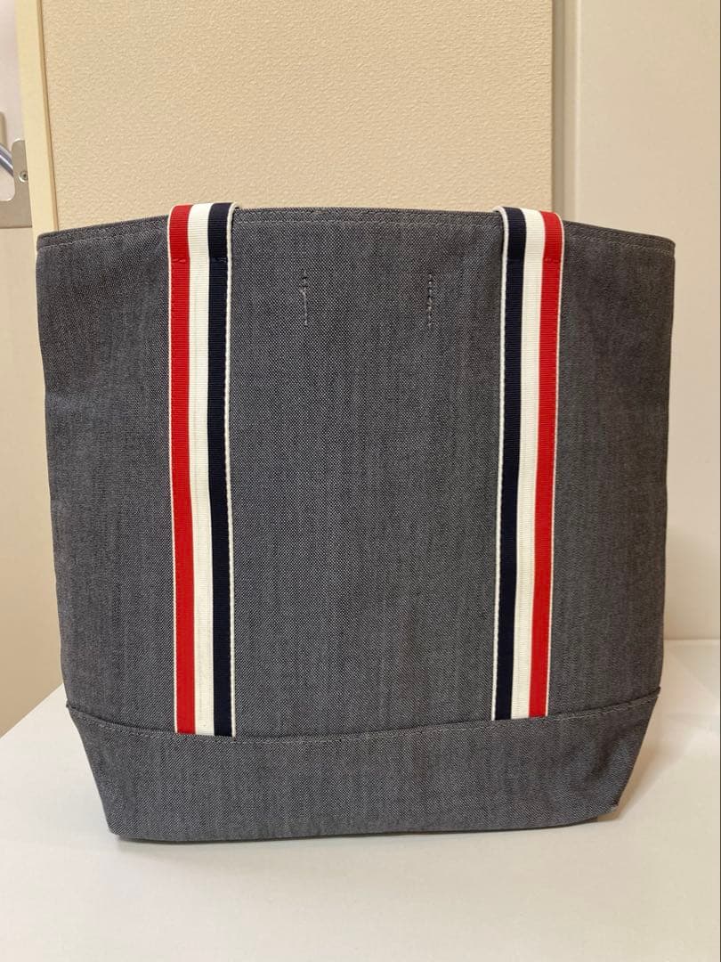 美品　希少　トムブラウン　THOM BROWNE　トートバッグ　グレー