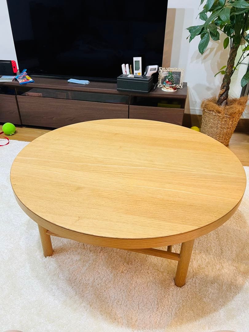 IKEA LISTERBY 円形センターテーブル 90cm