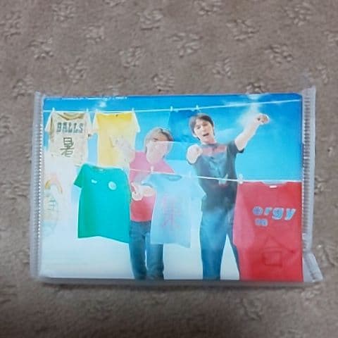 B'Z【EPlCDAY CD＋オリジナルライブグッズ】とカード２枚セット