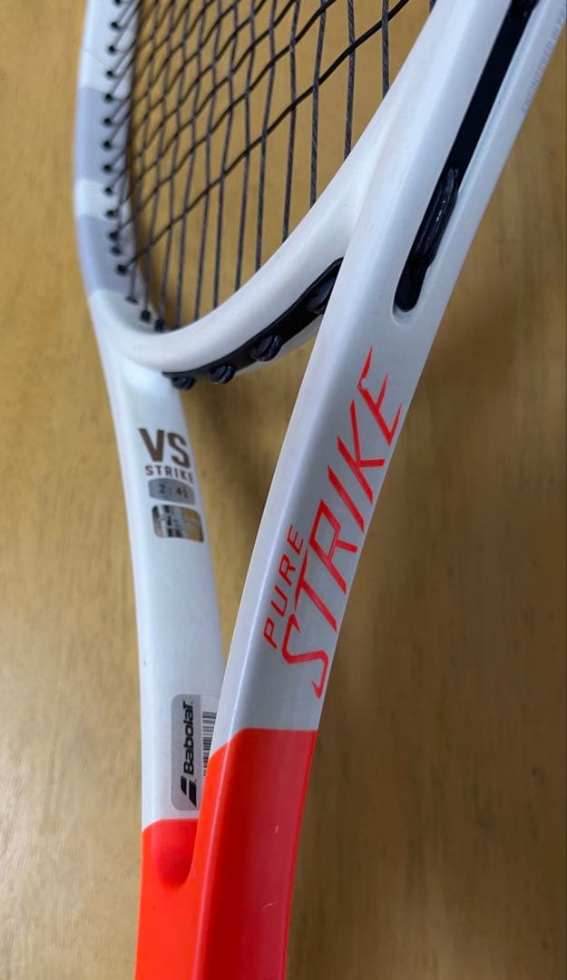 美品　Babolat Pure Strike VS バボラ　ピュアストライクVS