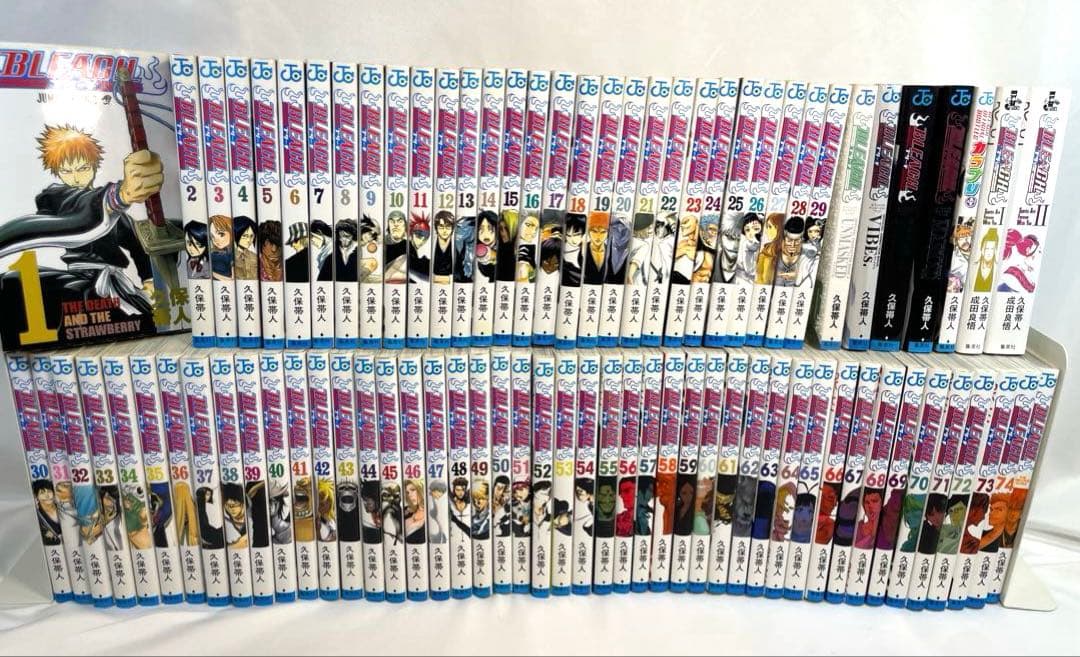 【豪華セット】BLEACH 全74巻 ＋ ファンブック6冊 ＋ 小説