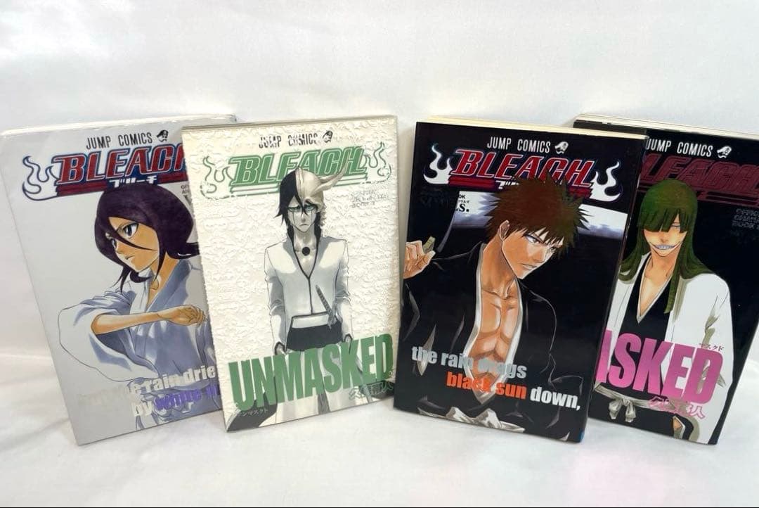 【豪華セット】BLEACH 全74巻 ＋ ファンブック6冊 ＋ 小説