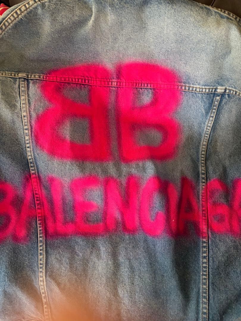 BALENCIAGA スプレーペイント デニムジャケット　ユニセックス