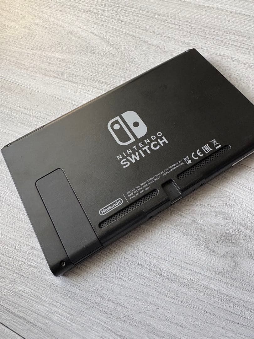 Nintendo Switch 本体 のみ　動作確認済