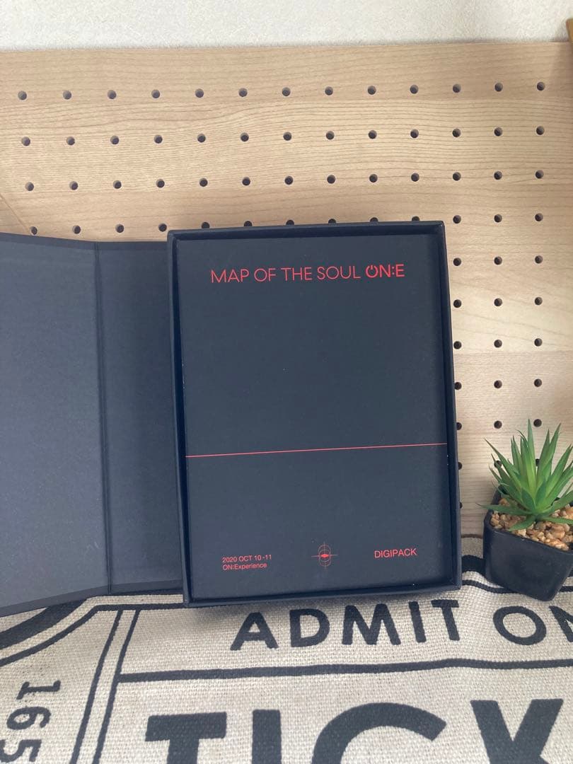 K-POP・アジア BTS MAP OF THE SOUL ON:E  Blu-ray