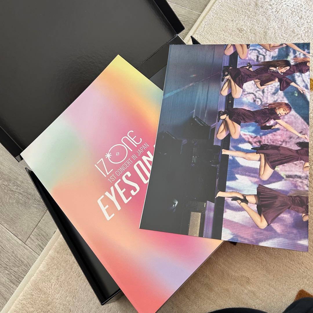 ミュージック IZ*ONE 1ST CONCERT IN JAPAN [EYES ON ME]